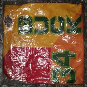 Giannis Antetokounmpo jersey